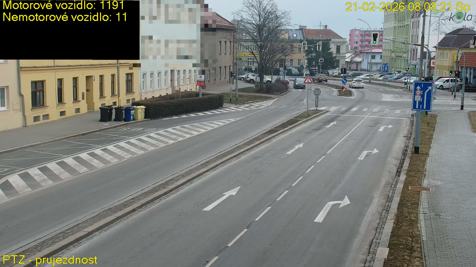 Kroměříž, Husovo & Kotojedska Náměstí Square /ul. 1.Máje (1 May Street) Junction Live Cam - Kromeriz, Zlin, Czechia