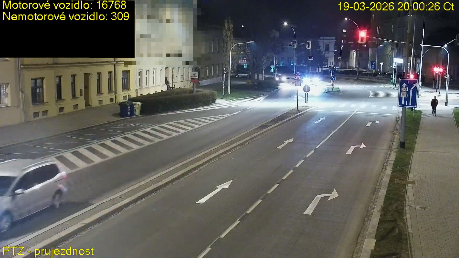 Kroměříž, Husovo & Kotojedska Náměstí Square /ul. 1.Máje (1 May Street) Junction Live Cam - Kromeriz, Zlin, Czechia