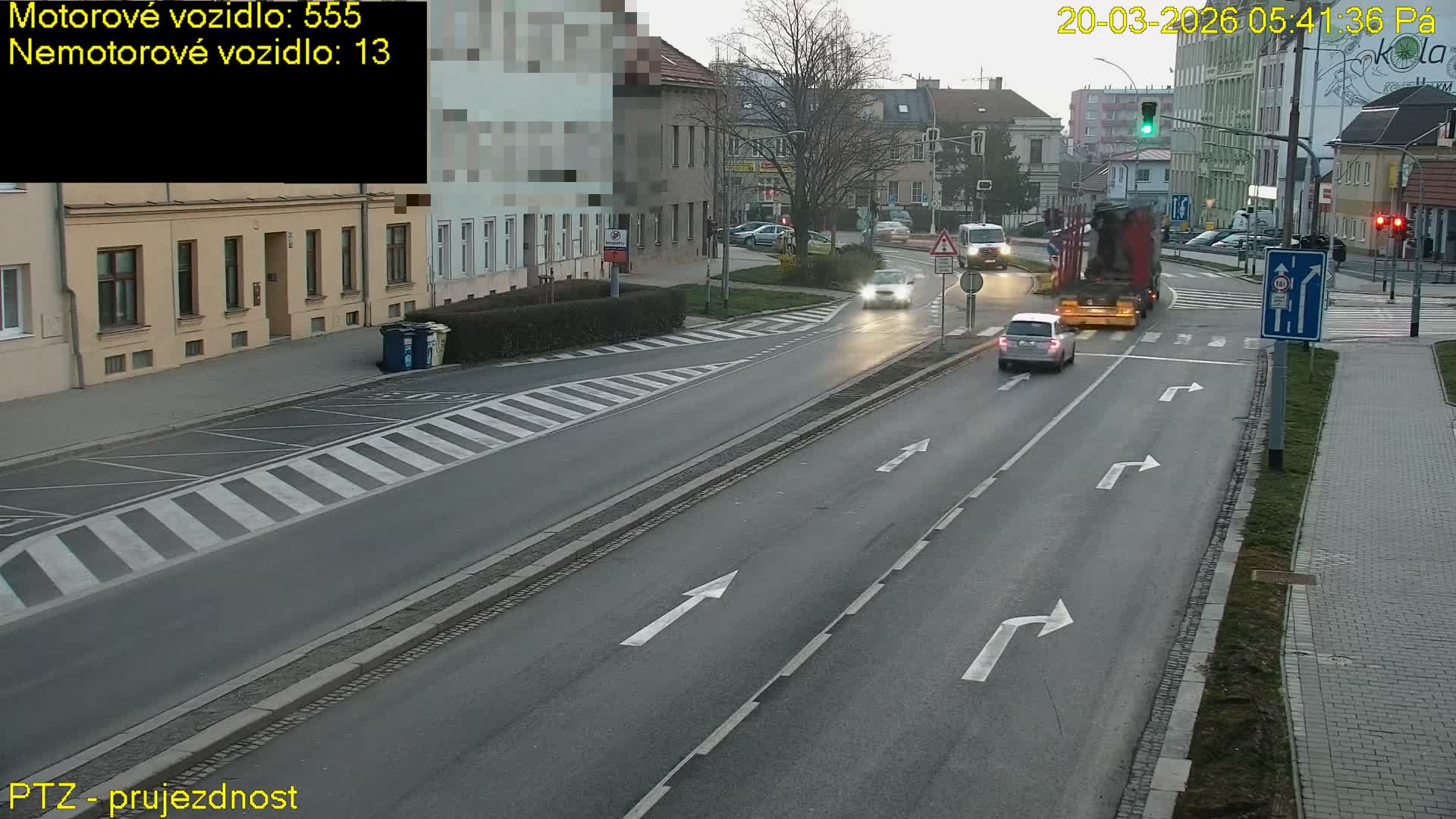 Kroměříž, Husovo & Kotojedska Náměstí Square /ul. 1.Máje (1 May Street) Junction Live Cam - Kromeriz, Zlin, Czechia