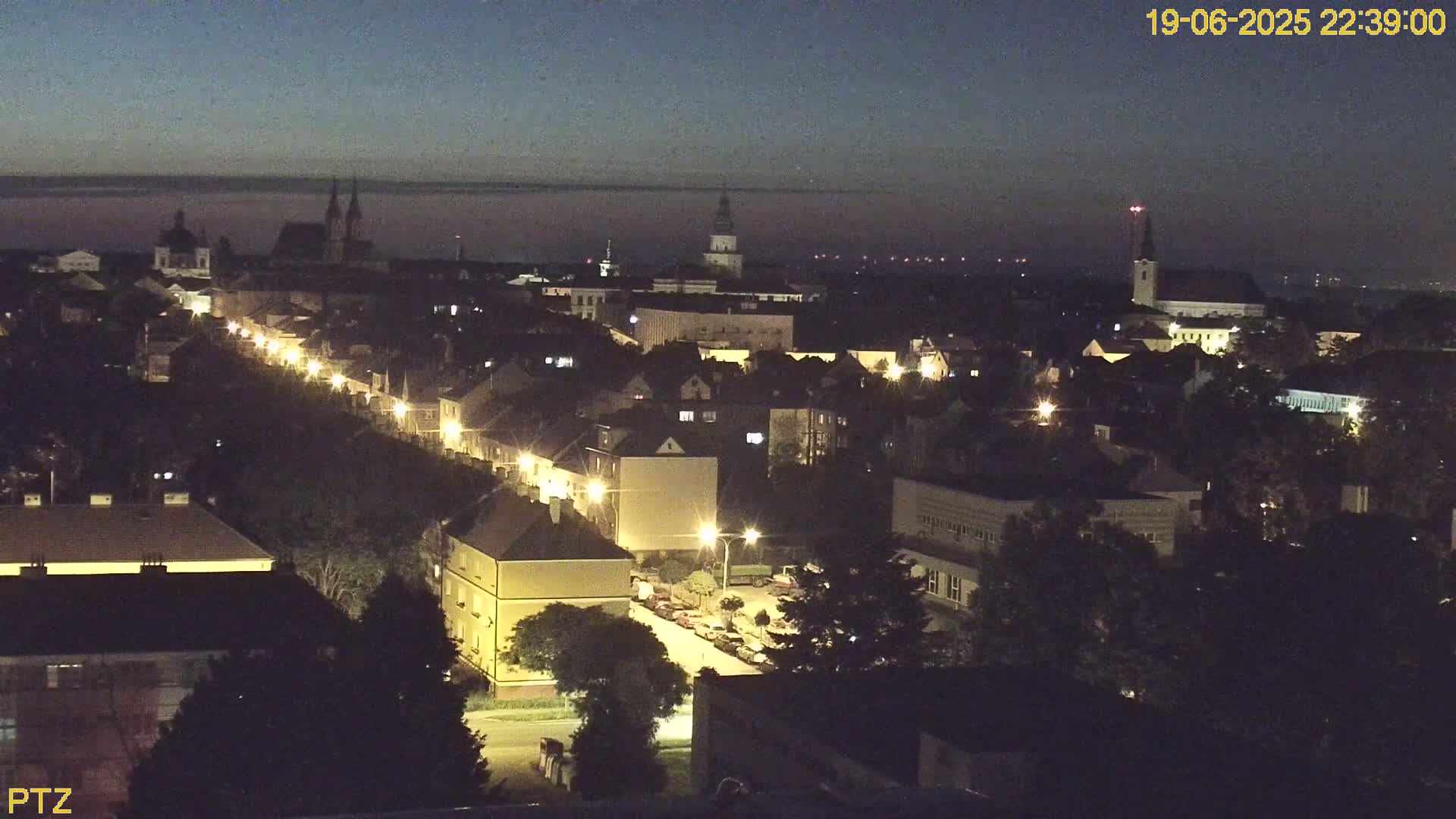 Kroměříž  PTZ Rotary Panaromic Skyline Live Cam - Kromeriz, Zlin, Czechia