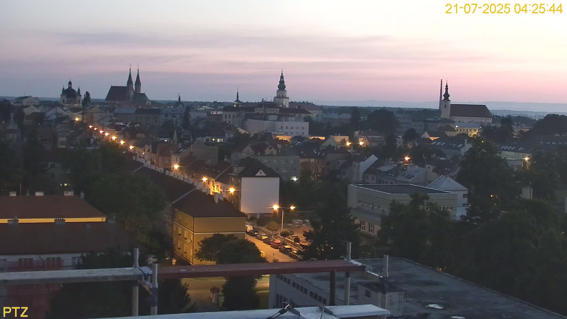 Kroměříž  PTZ Rotary Panaromic Skyline Live Cam - Kromeriz, Zlin, Czechia