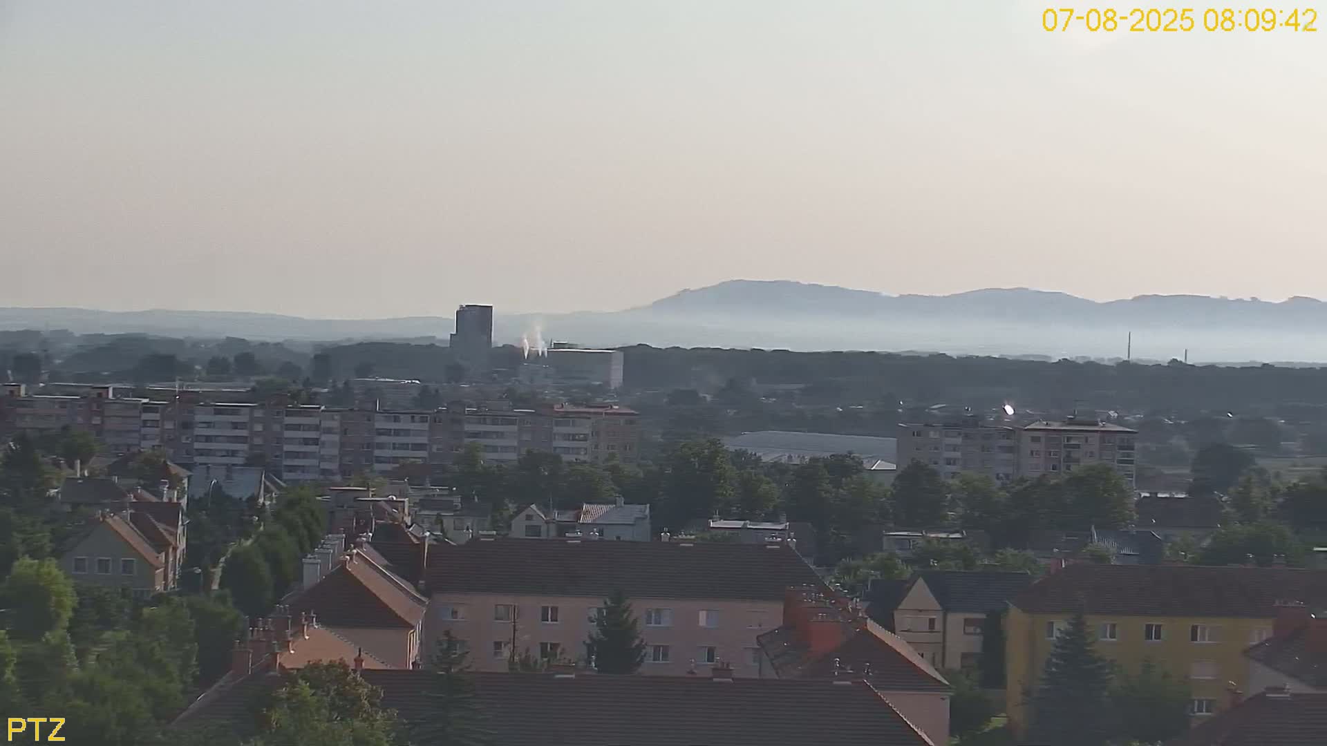 Kroměříž  PTZ Rotary Panaromic Skyline Live Cam - Kromeriz, Zlin, Czechia