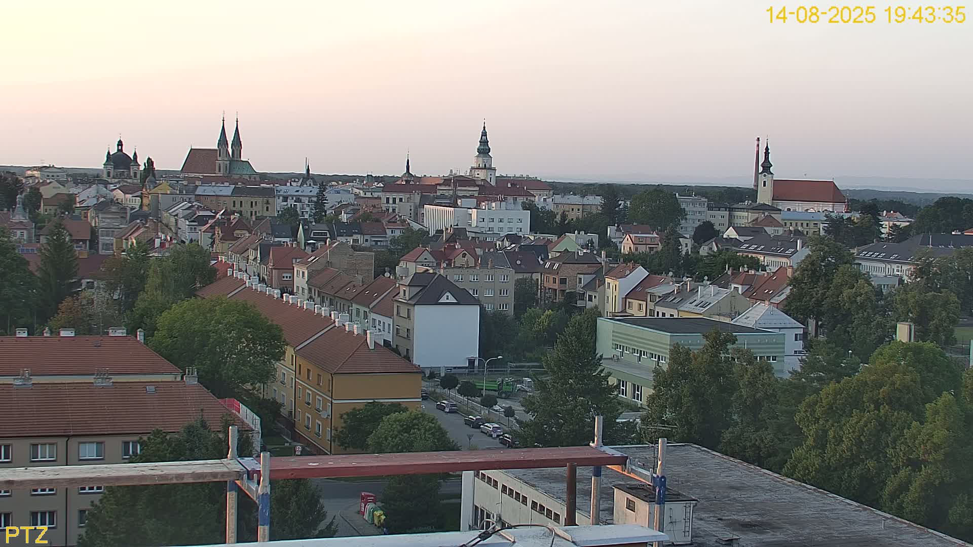 Kroměříž  PTZ Rotary Panaromic Skyline Live Cam - Kromeriz, Zlin, Czechia