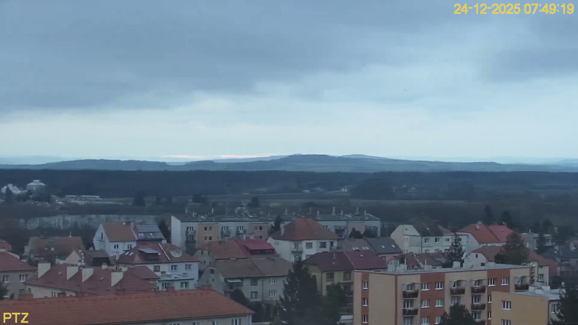 Kroměříž  PTZ Rotary Panaromic Skyline Live Cam - Kromeriz, Zlin, Czechia