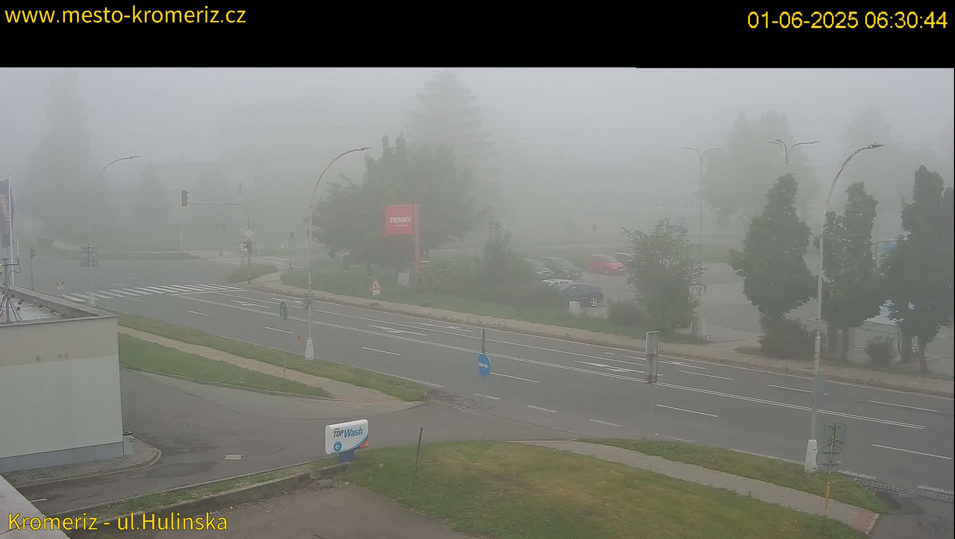 Kroměříž ,  Hulínská & Kaplanova & Čelakovského Intersection Live Cam -  Kromeriz, Zlin, Czechia