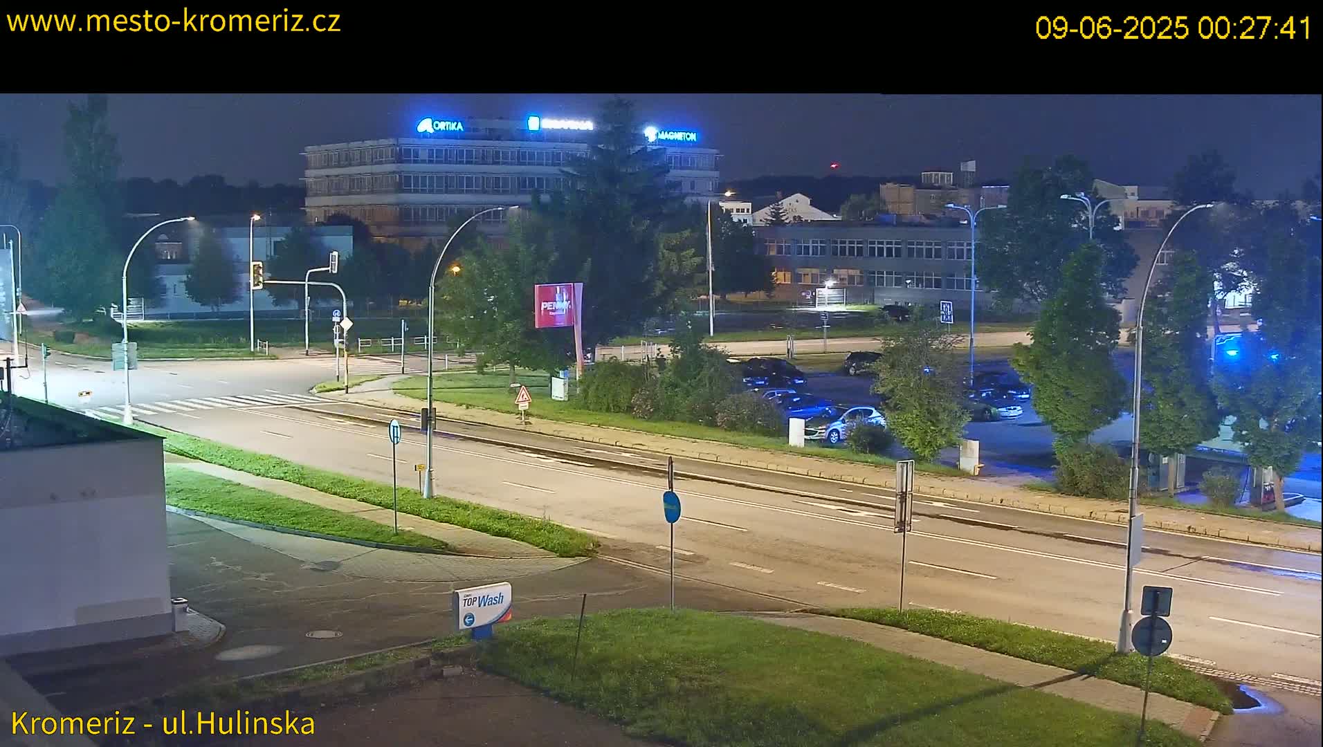 Kroměříž ,  Hulínská & Kaplanova & Čelakovského Intersection Live Cam -  Kromeriz, Zlin, Czechia