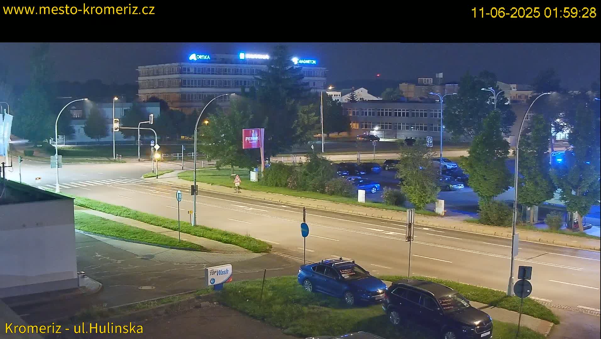Kroměříž ,  Hulínská & Kaplanova & Čelakovského Intersection Live Cam -  Kromeriz, Zlin, Czechia