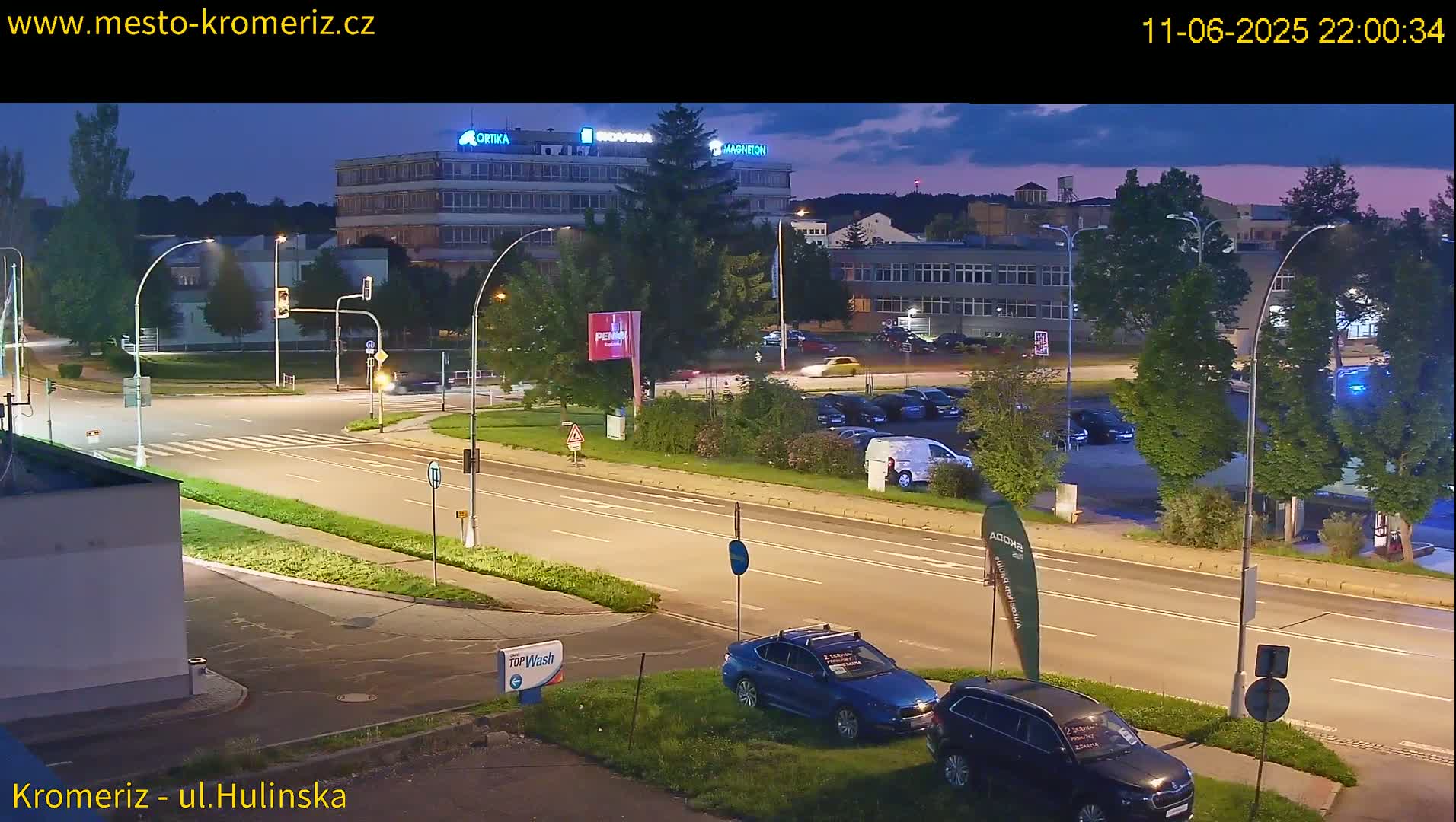 Kroměříž ,  Hulínská & Kaplanova & Čelakovského Intersection Live Cam -  Kromeriz, Zlin, Czechia