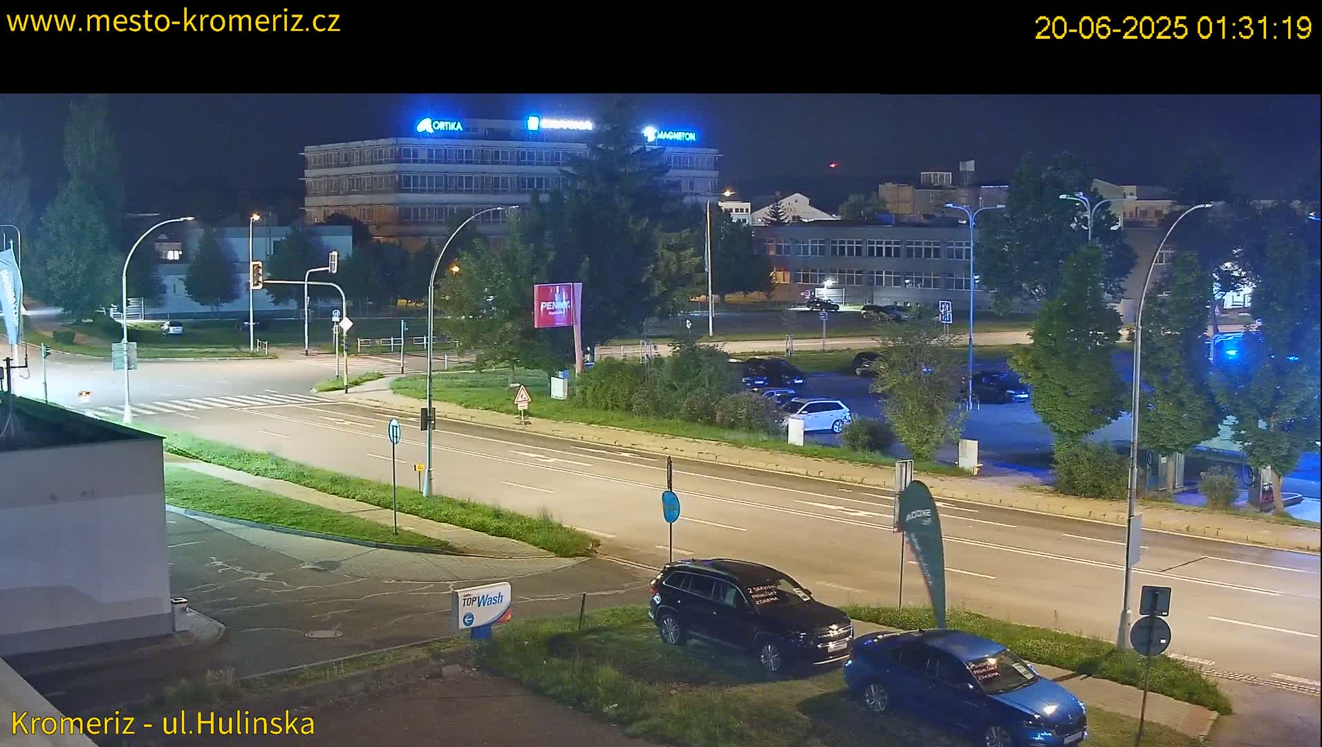 Kroměříž ,  Hulínská & Kaplanova & Čelakovského Intersection Live Cam -  Kromeriz, Zlin, Czechia