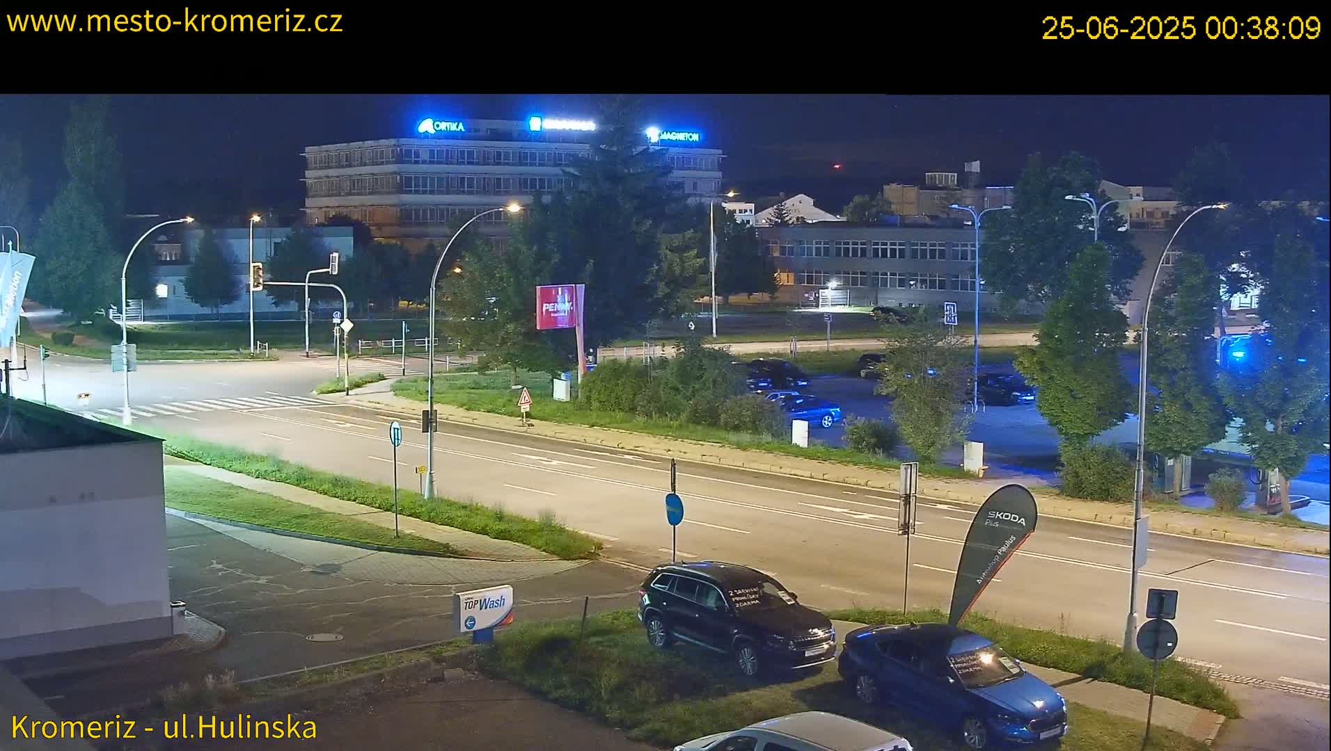 Kroměříž ,  Hulínská & Kaplanova & Čelakovského Intersection Live Cam -  Kromeriz, Zlin, Czechia