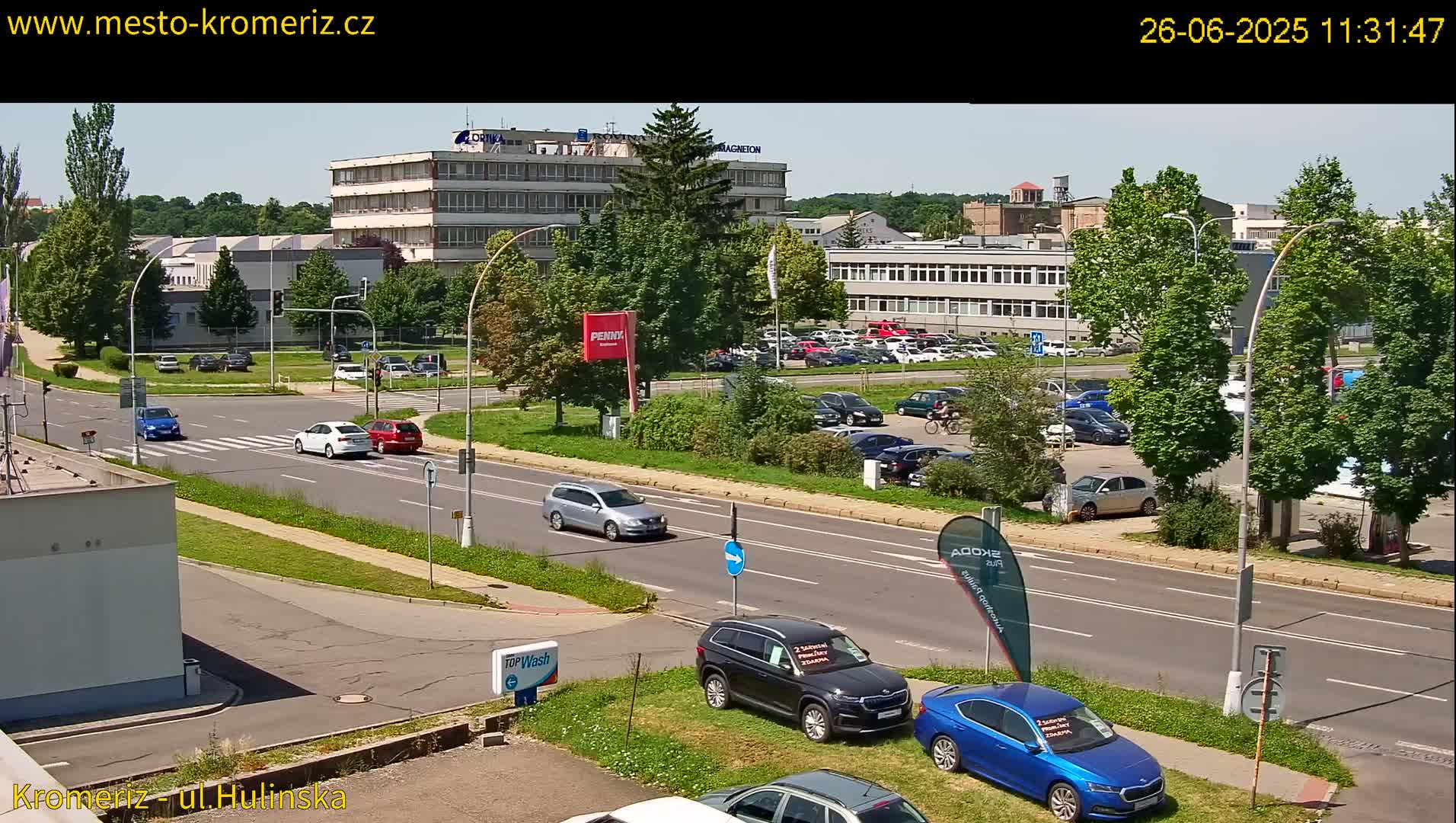Kroměříž ,  Hulínská & Kaplanova & Čelakovského Intersection Live Cam -  Kromeriz, Zlin, Czechia