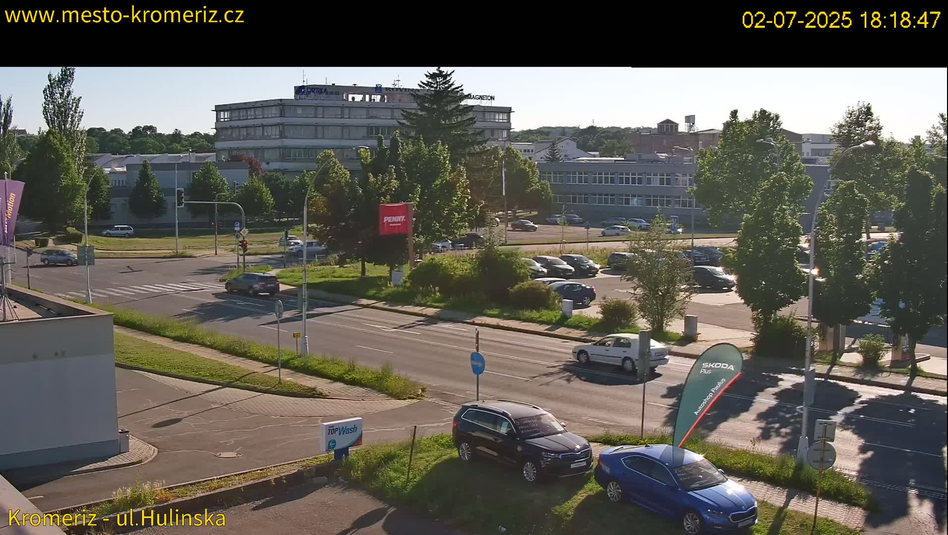 Kroměříž ,  Hulínská & Kaplanova & Čelakovského Intersection Live Cam -  Kromeriz, Zlin, Czechia