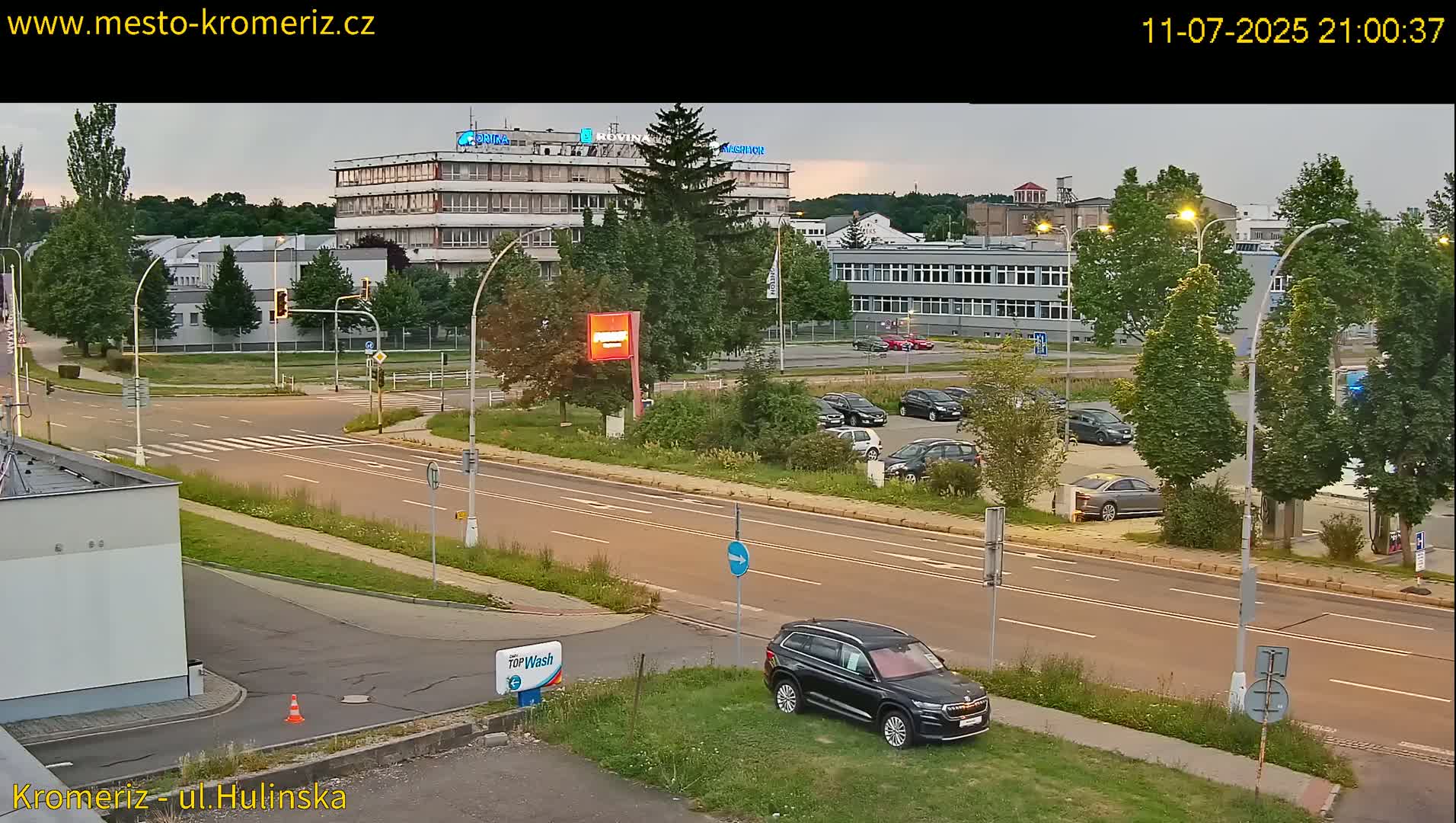 Kroměříž ,  Hulínská & Kaplanova & Čelakovského Intersection Live Cam -  Kromeriz, Zlin, Czechia