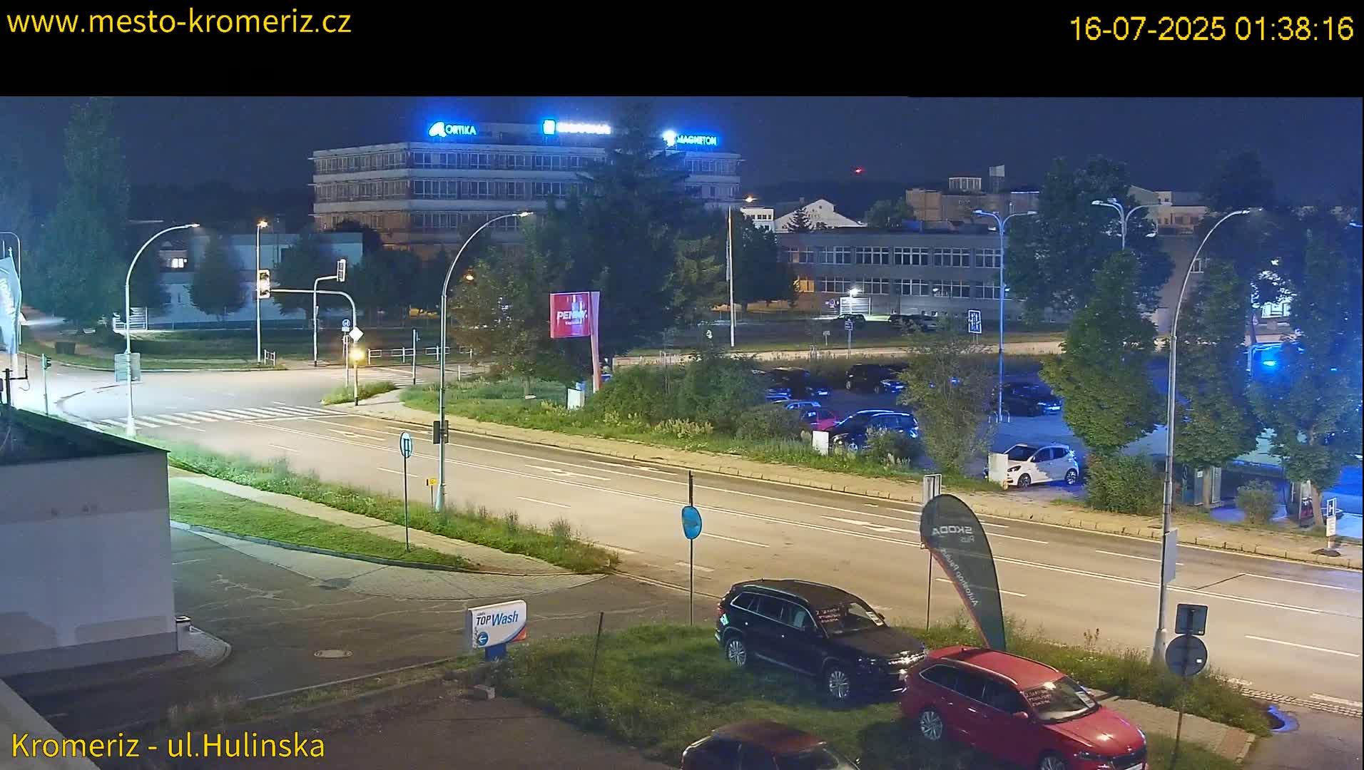 Kroměříž ,  Hulínská & Kaplanova & Čelakovského Intersection Live Cam -  Kromeriz, Zlin, Czechia