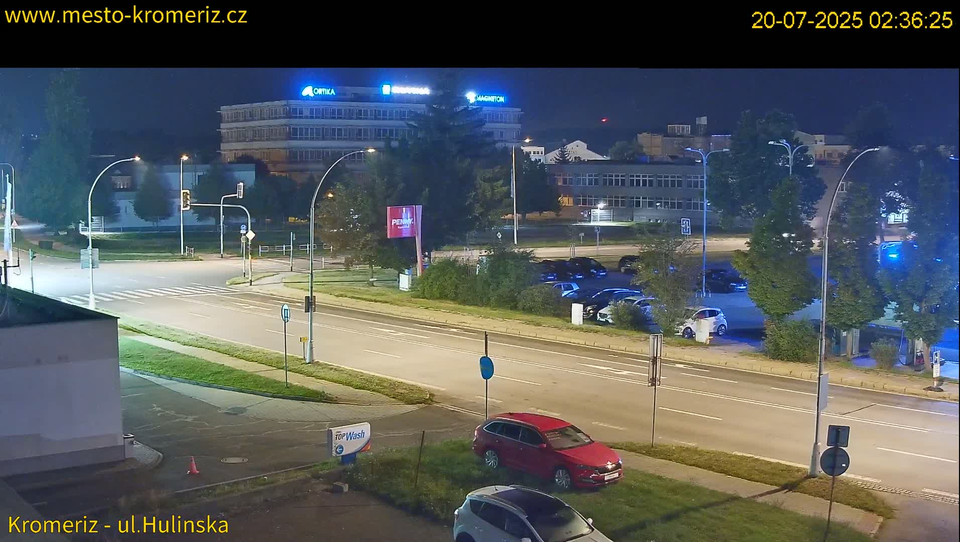 Kroměříž ,  Hulínská & Kaplanova & Čelakovského Intersection Live Cam -  Kromeriz, Zlin, Czechia
