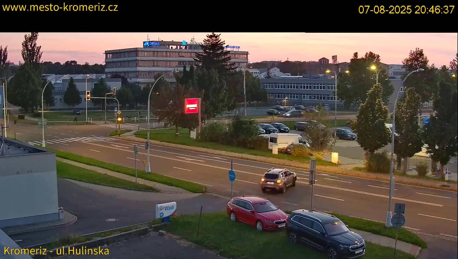 Kroměříž ,  Hulínská & Kaplanova & Čelakovského Intersection Live Cam -  Kromeriz, Zlin, Czechia