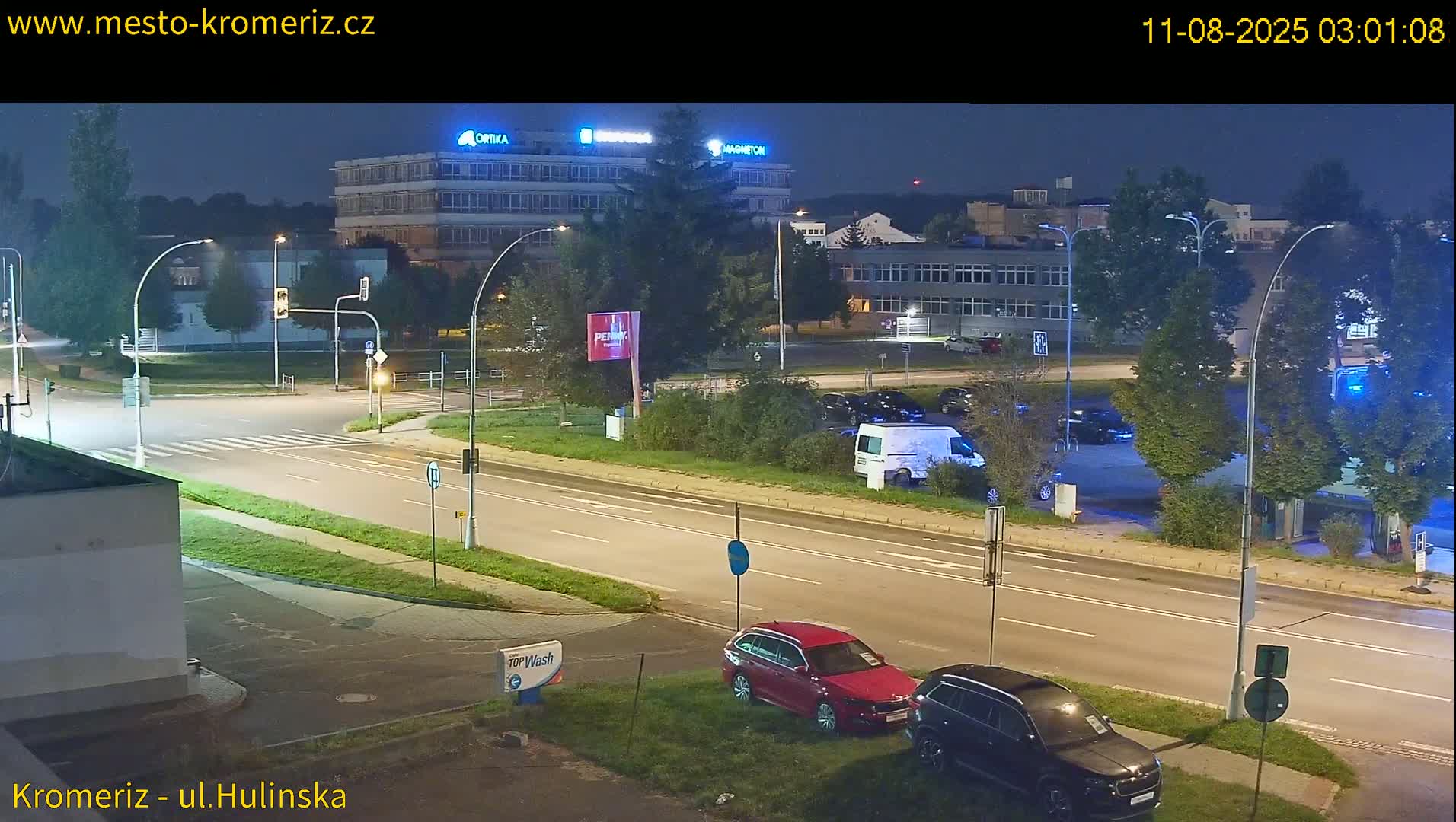 Kroměříž ,  Hulínská & Kaplanova & Čelakovského Intersection Live Cam -  Kromeriz, Zlin, Czechia
