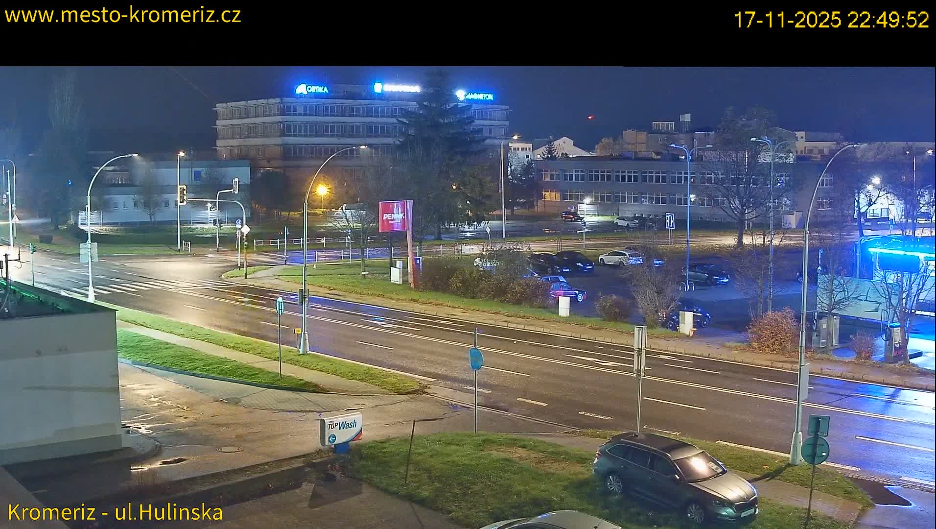 Kroměříž ,  Hulínská & Kaplanova & Čelakovského Intersection Live Cam -  Kromeriz, Zlin, Czechia