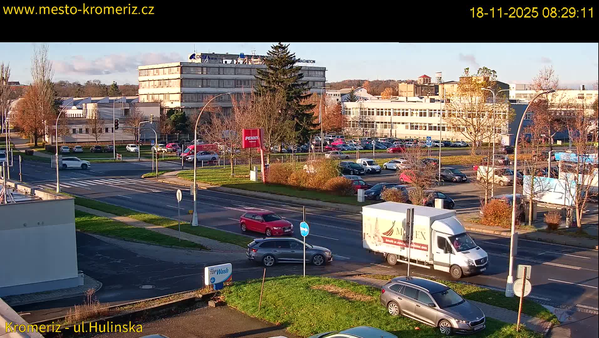 Kroměříž ,  Hulínská & Kaplanova & Čelakovského Intersection Live Cam -  Kromeriz, Zlin, Czechia