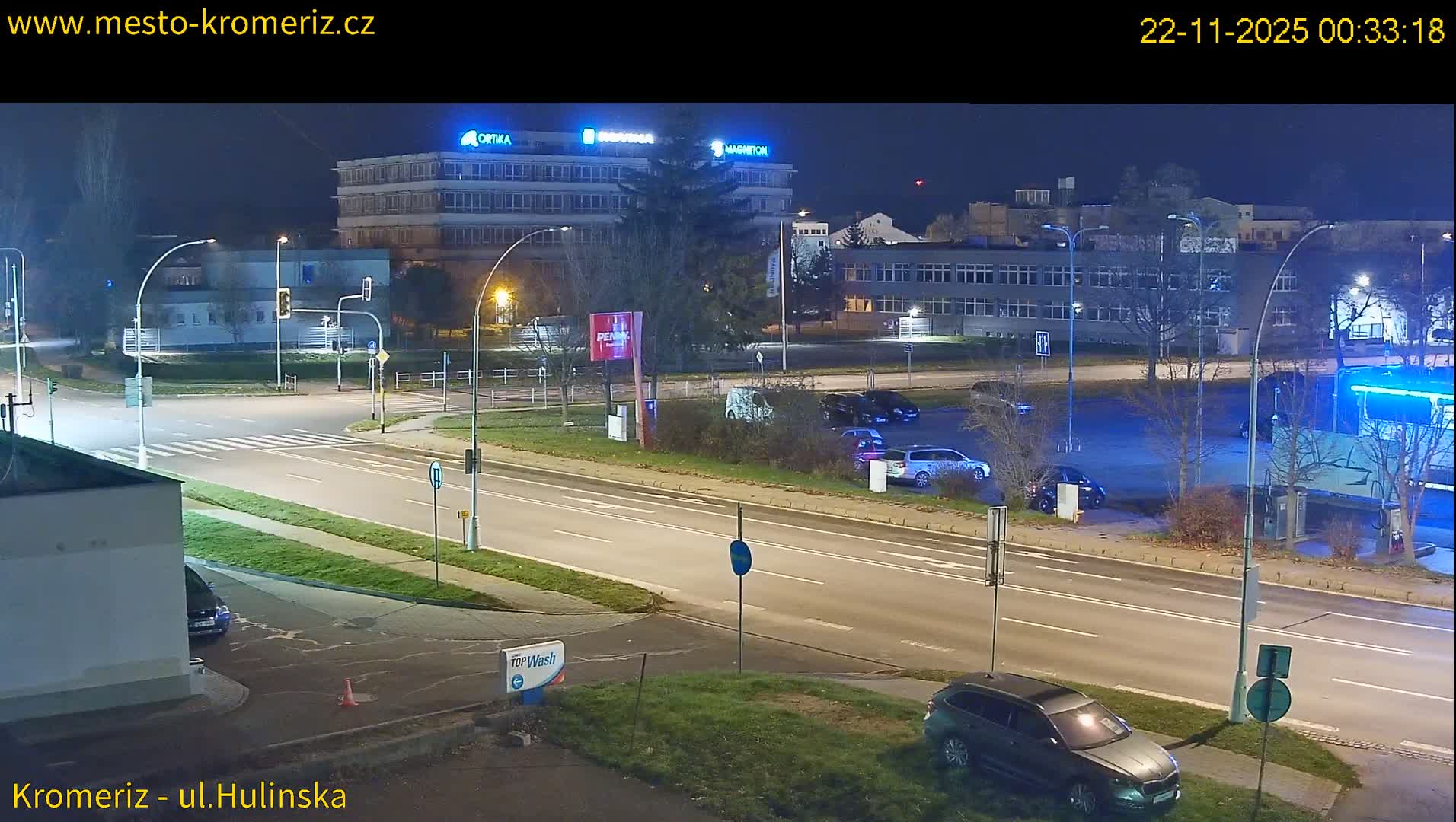 Kroměříž ,  Hulínská & Kaplanova & Čelakovského Intersection Live Cam -  Kromeriz, Zlin, Czechia