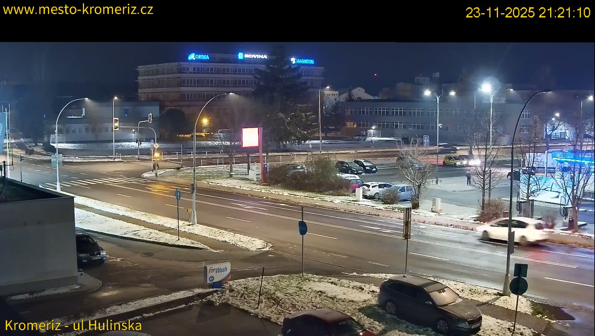 Kroměříž ,  Hulínská & Kaplanova & Čelakovského Intersection Live Cam -  Kromeriz, Zlin, Czechia