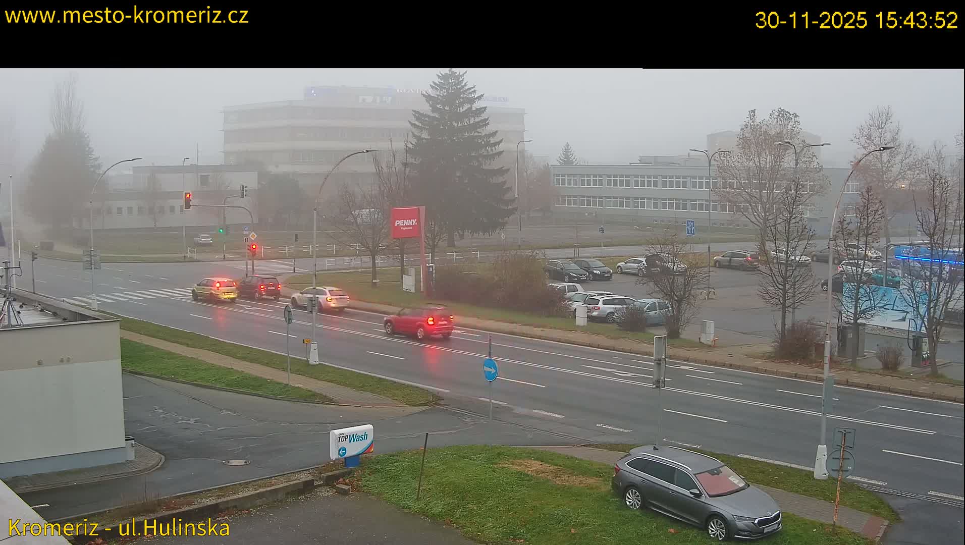 Kroměříž ,  Hulínská & Kaplanova & Čelakovského Intersection Live Cam -  Kromeriz, Zlin, Czechia