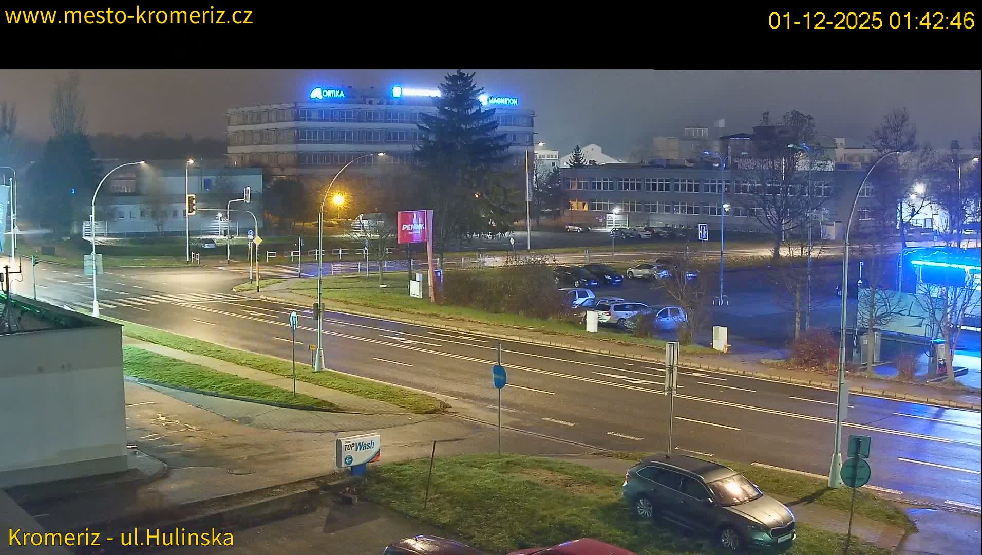 Kroměříž ,  Hulínská & Kaplanova & Čelakovského Intersection Live Cam -  Kromeriz, Zlin, Czechia