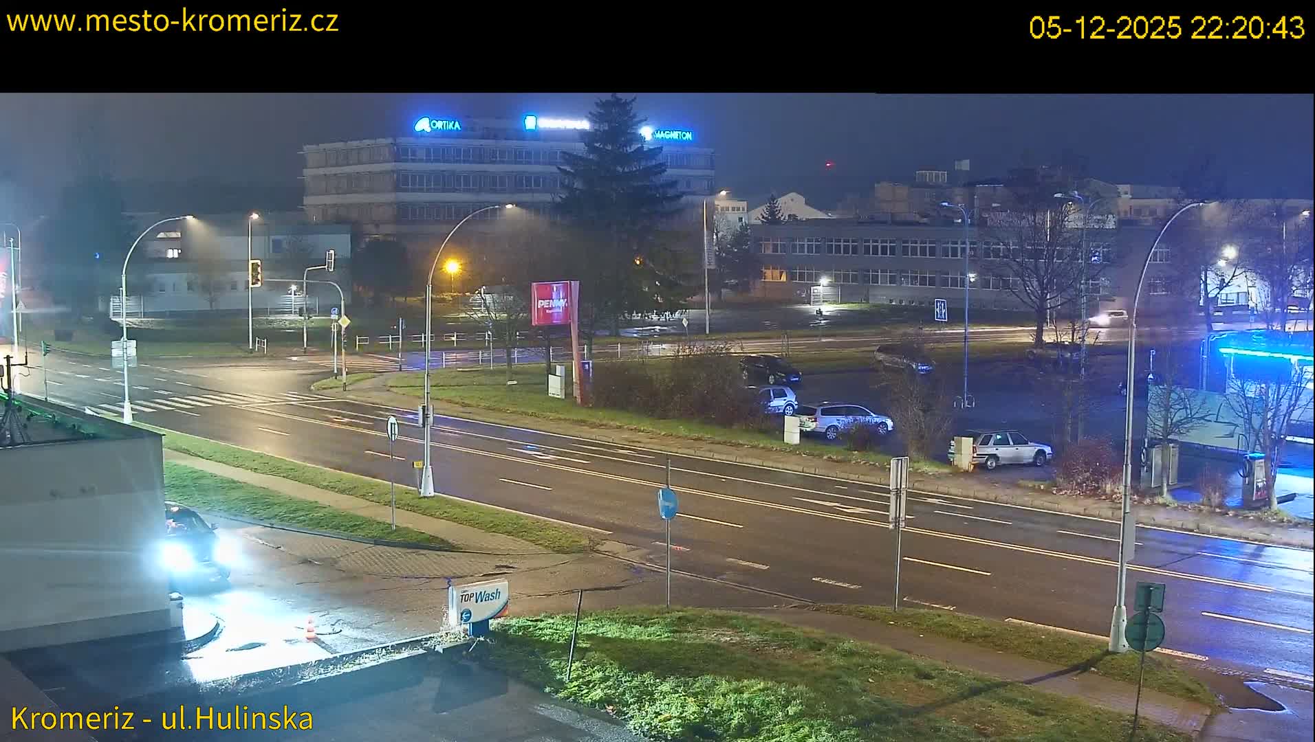 Kroměříž ,  Hulínská & Kaplanova & Čelakovského Intersection Live Cam -  Kromeriz, Zlin, Czechia