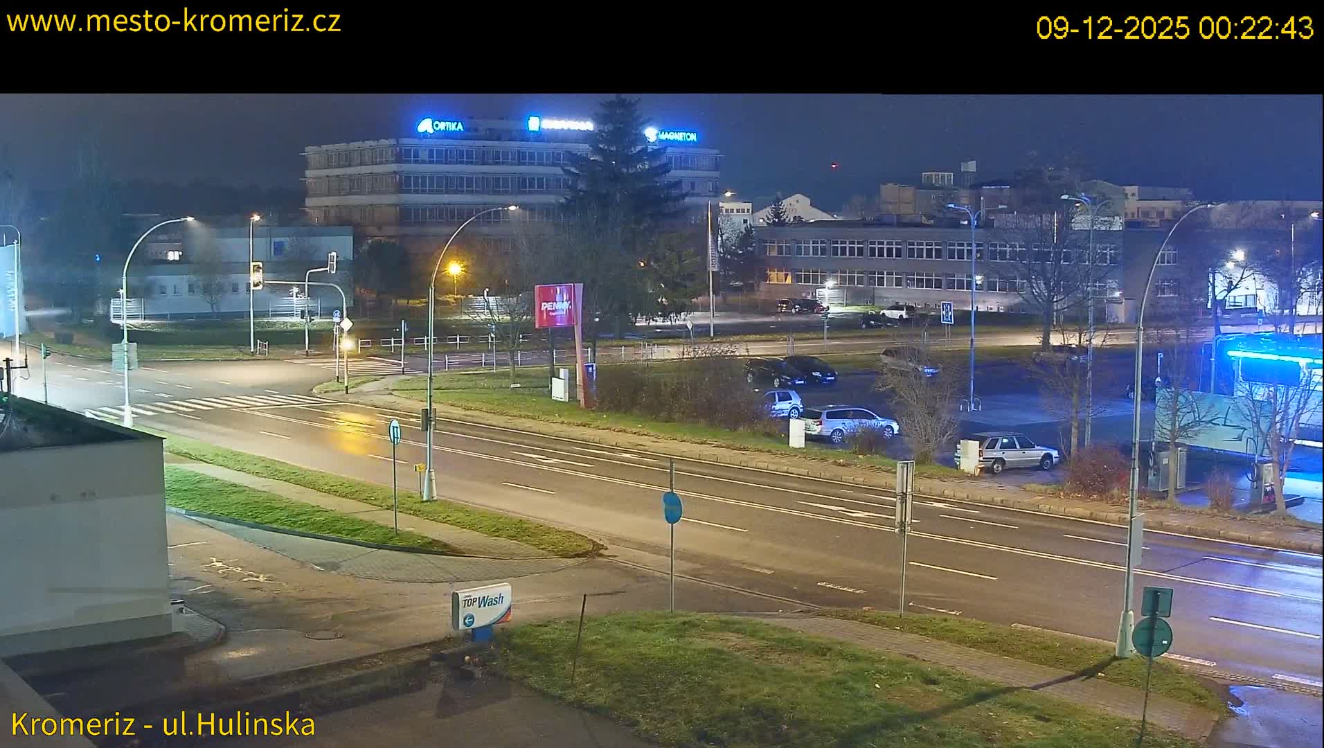 Kroměříž ,  Hulínská & Kaplanova & Čelakovského Intersection Live Cam -  Kromeriz, Zlin, Czechia