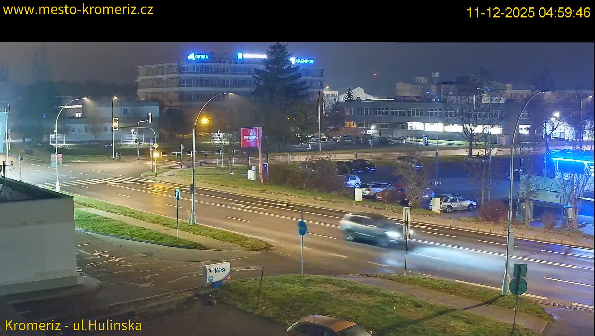 Kroměříž ,  Hulínská & Kaplanova & Čelakovského Intersection Live Cam -  Kromeriz, Zlin, Czechia