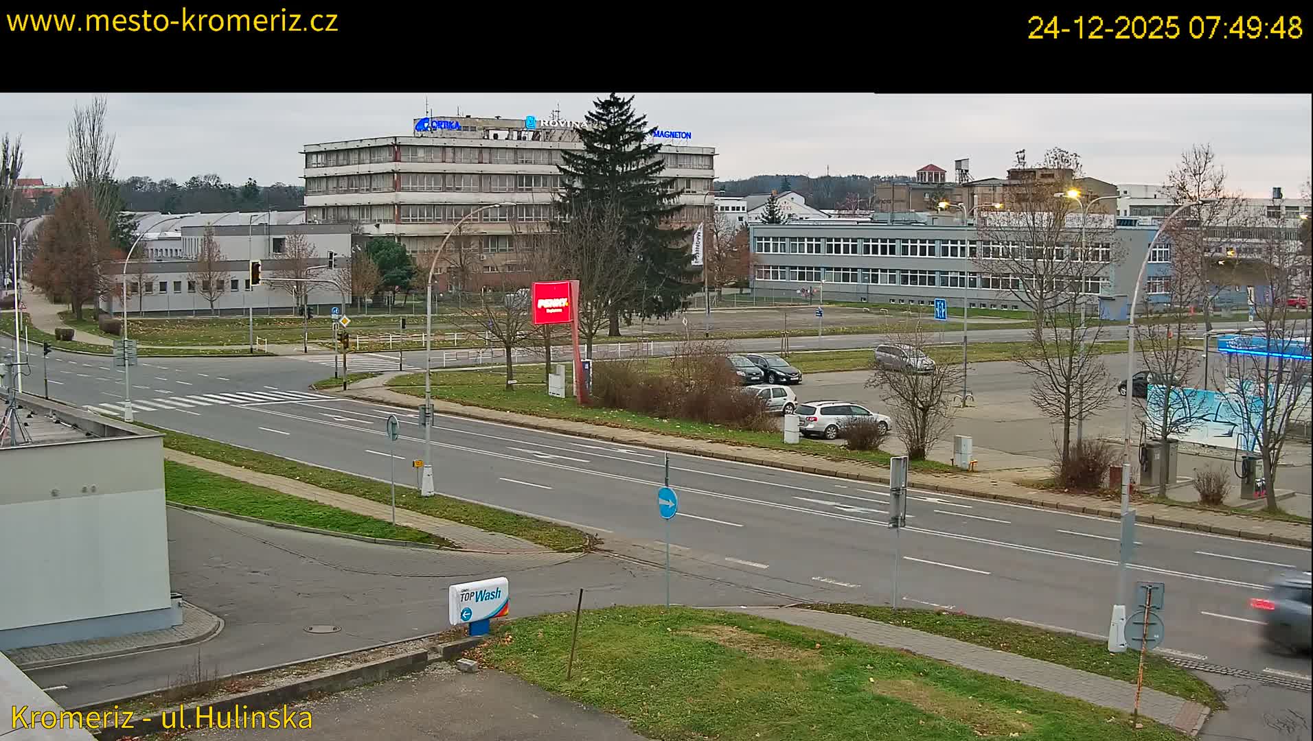 Kroměříž ,  Hulínská & Kaplanova & Čelakovského Intersection Live Cam -  Kromeriz, Zlin, Czechia
