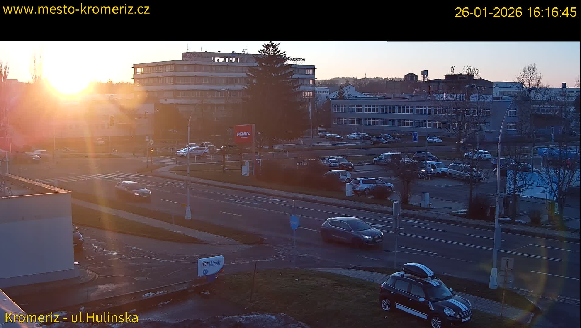 Kroměříž ,  Hulínská & Kaplanova & Čelakovského Intersection Live Cam -  Kromeriz, Zlin, Czechia