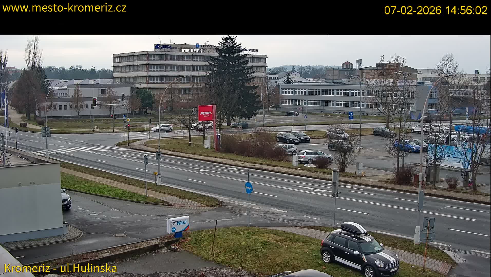 Kroměříž ,  Hulínská & Kaplanova & Čelakovského Intersection Live Cam -  Kromeriz, Zlin, Czechia