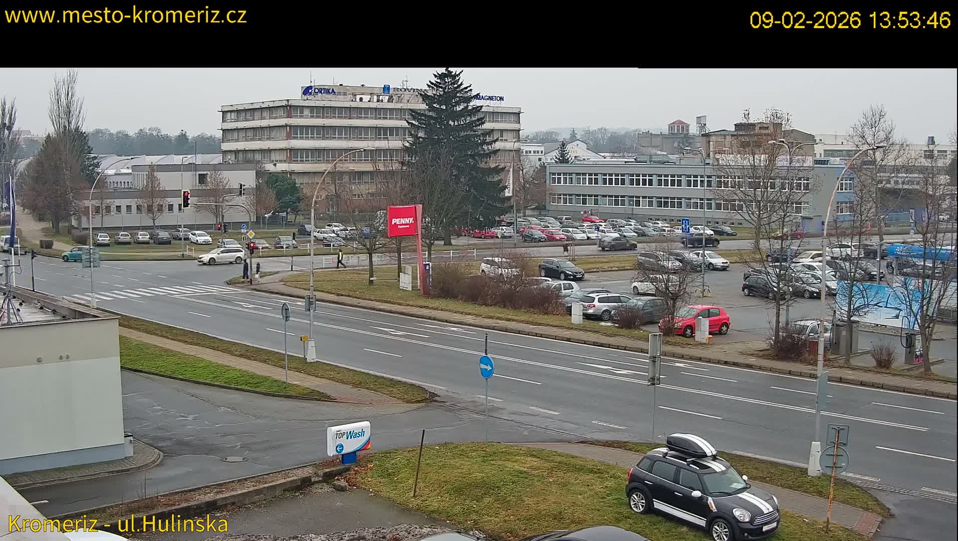 Kroměříž ,  Hulínská & Kaplanova & Čelakovského Intersection Live Cam -  Kromeriz, Zlin, Czechia