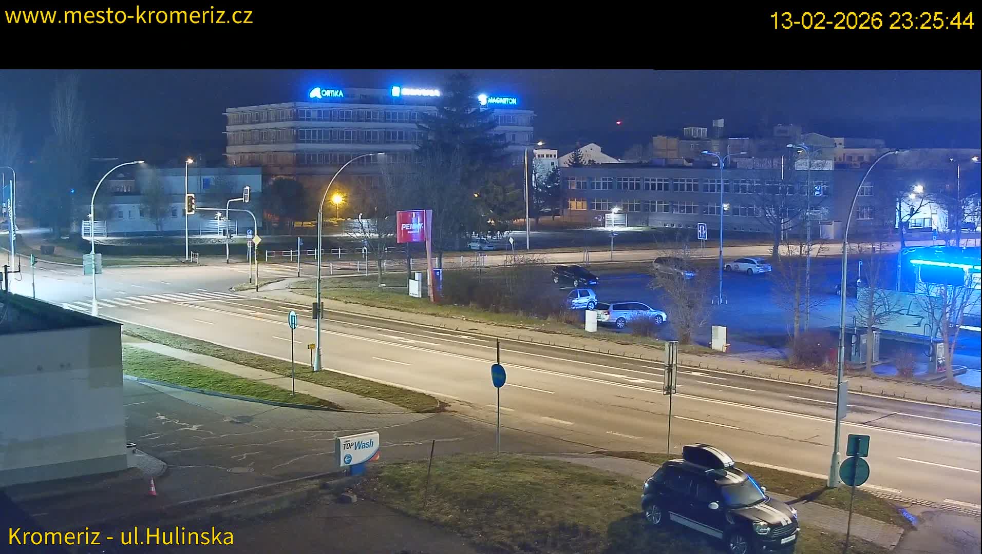 Kroměříž ,  Hulínská & Kaplanova & Čelakovského Intersection Live Cam -  Kromeriz, Zlin, Czechia