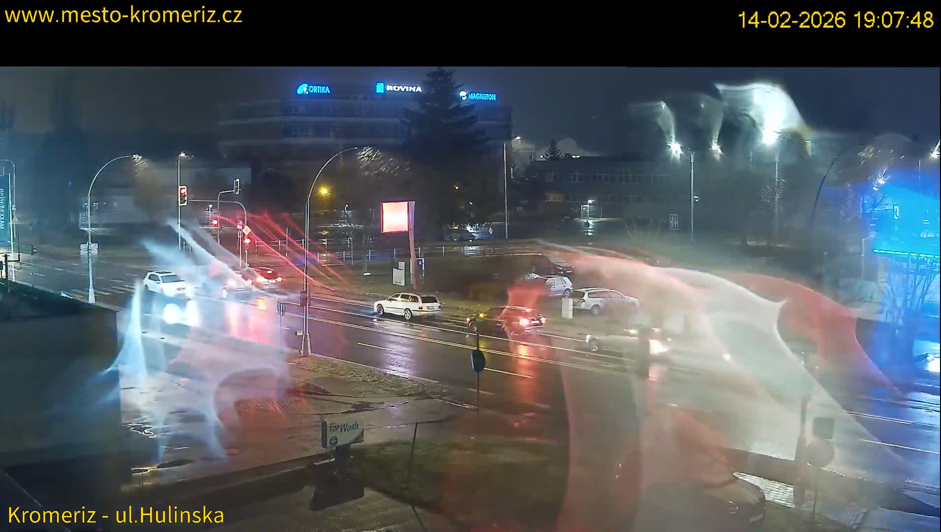 Kroměříž ,  Hulínská & Kaplanova & Čelakovského Intersection Live Cam -  Kromeriz, Zlin, Czechia