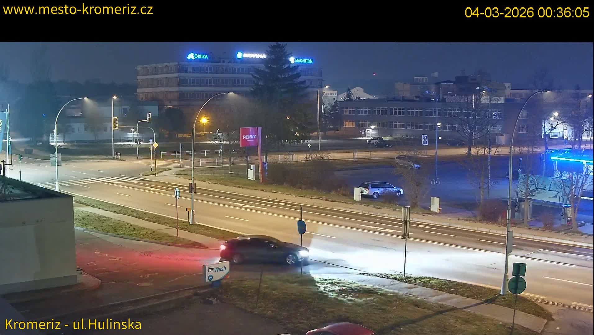 Kroměříž ,  Hulínská & Kaplanova & Čelakovského Intersection Live Cam -  Kromeriz, Zlin, Czechia