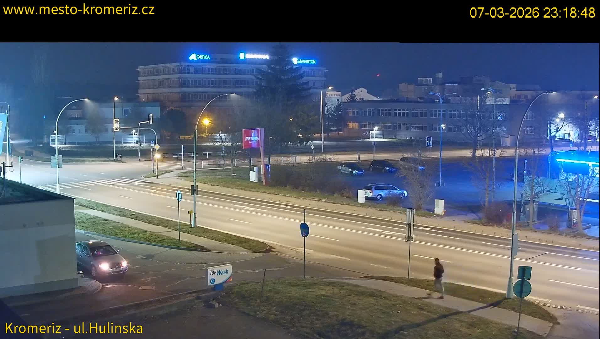 Kroměříž ,  Hulínská & Kaplanova & Čelakovského Intersection Live Cam -  Kromeriz, Zlin, Czechia