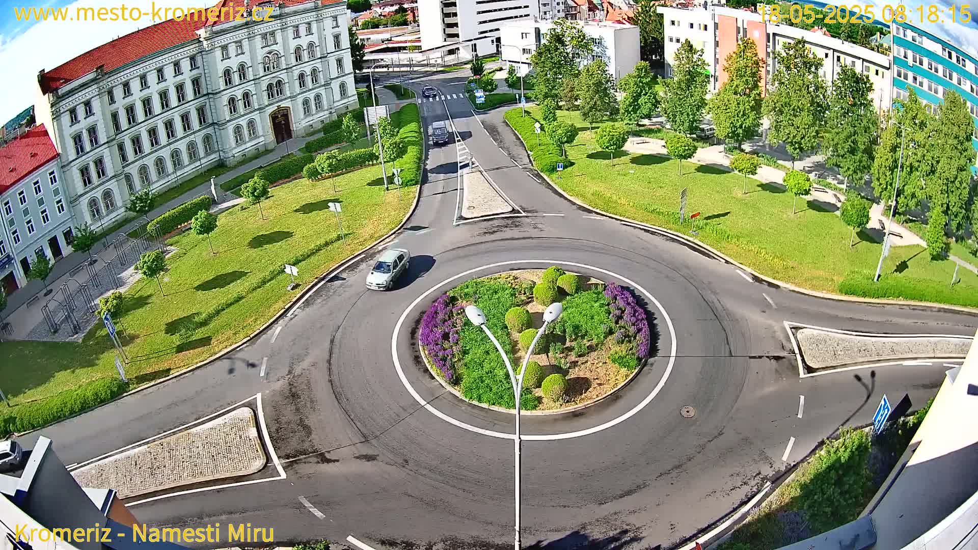 Kroměříž  , Náměstí Míru (Peace Square) Junction Live Cam - Kromeriz, Zlin, Czechia