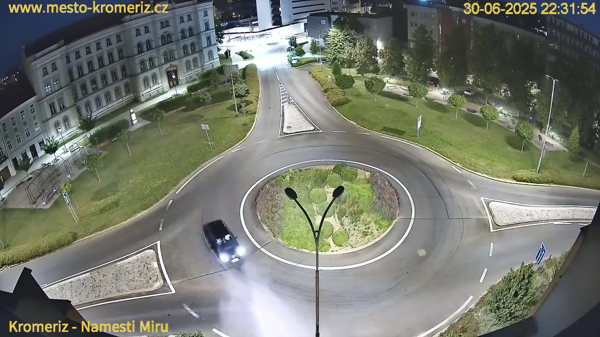Kroměříž  , Náměstí Míru (Peace Square) Junction Live Cam - Kromeriz, Zlin, Czechia