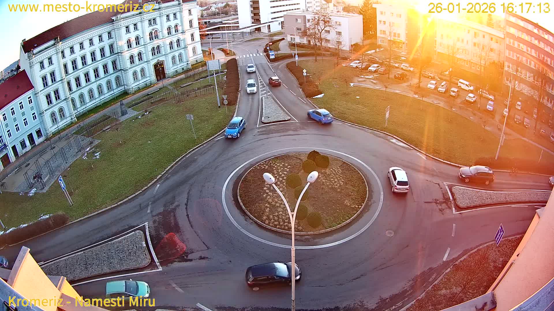 Kroměříž  , Náměstí Míru (Peace Square) Junction Live Cam - Kromeriz, Zlin, Czechia