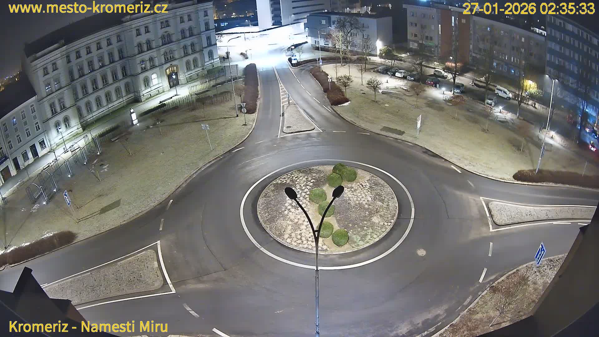 Kroměříž  , Náměstí Míru (Peace Square) Junction Live Cam - Kromeriz, Zlin, Czechia
