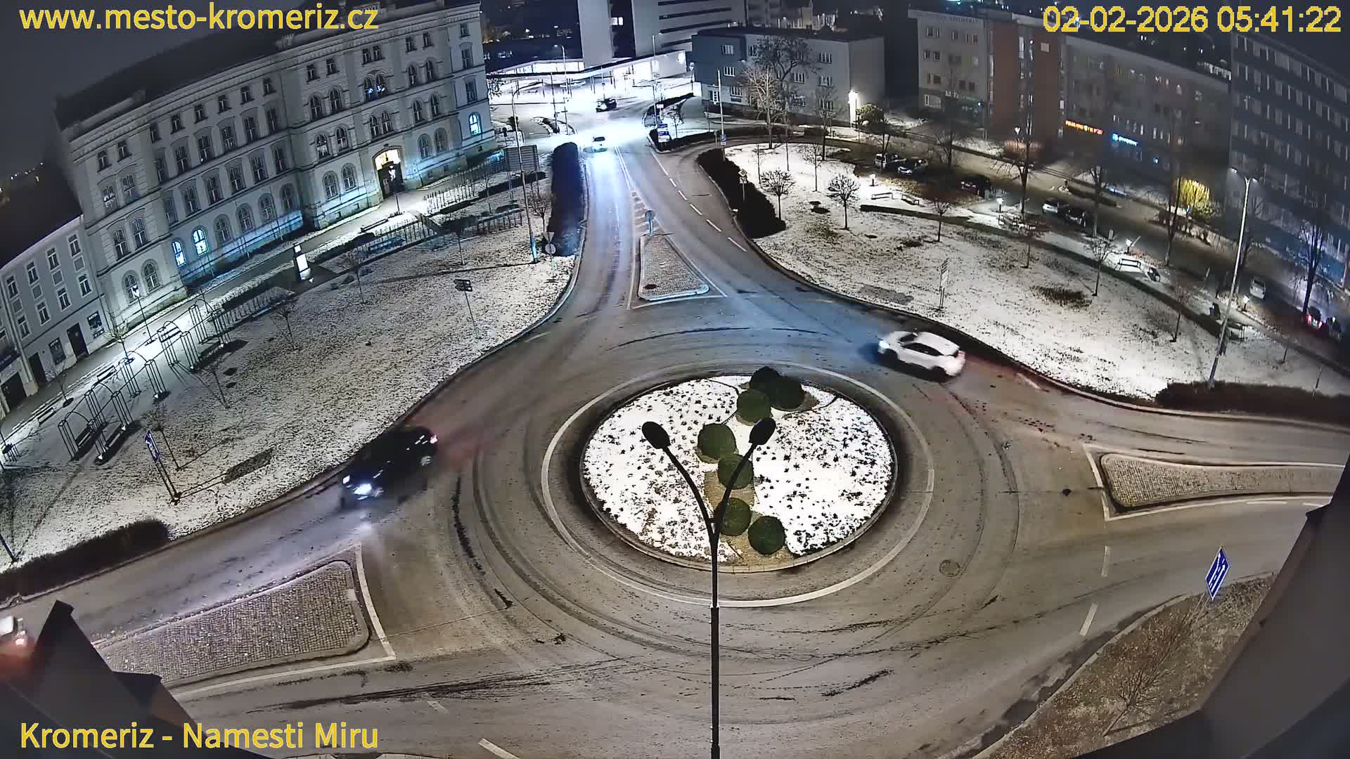 Kroměříž  , Náměstí Míru (Peace Square) Junction Live Cam - Kromeriz, Zlin, Czechia