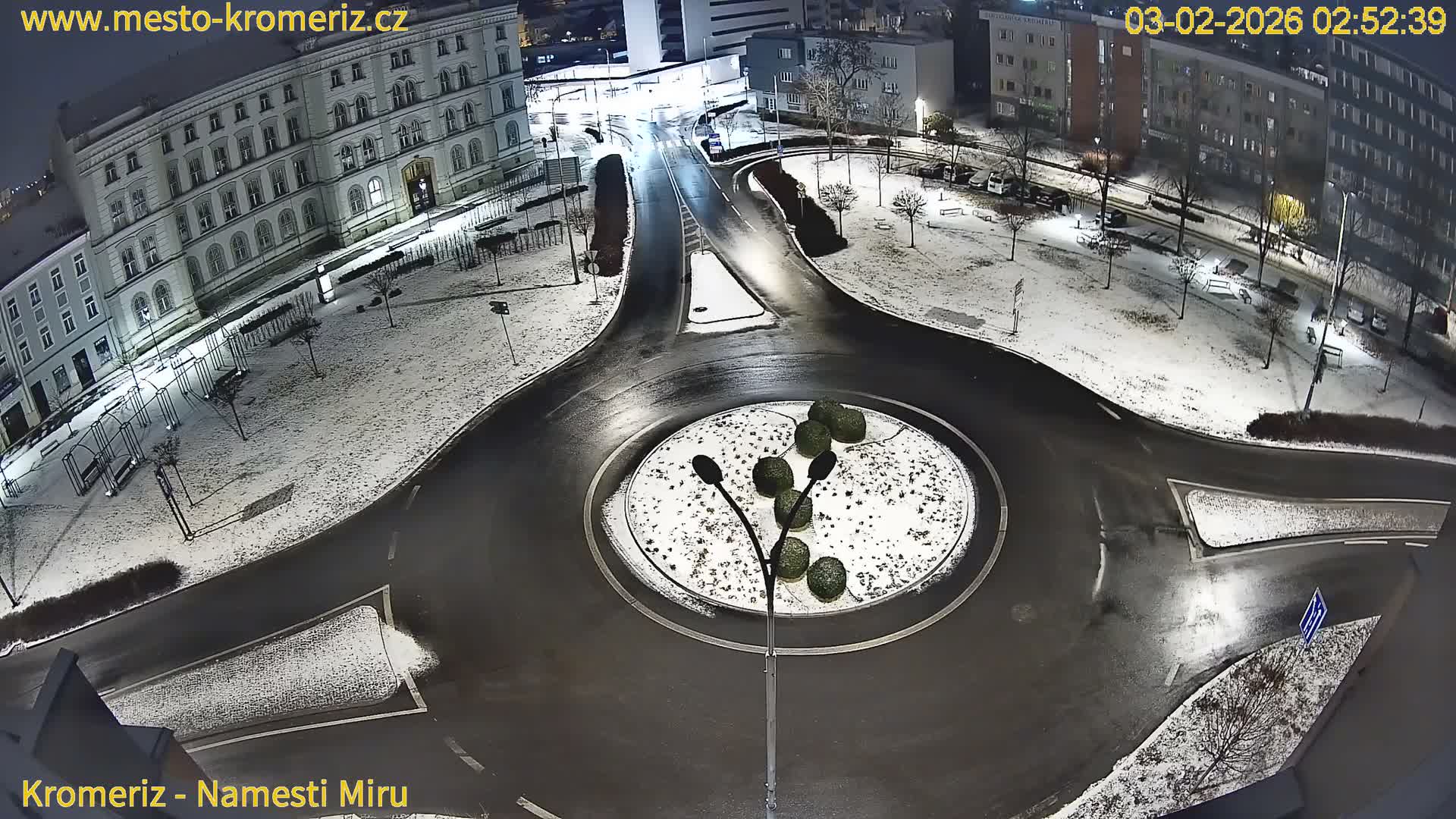 Kroměříž  , Náměstí Míru (Peace Square) Junction Live Cam - Kromeriz, Zlin, Czechia