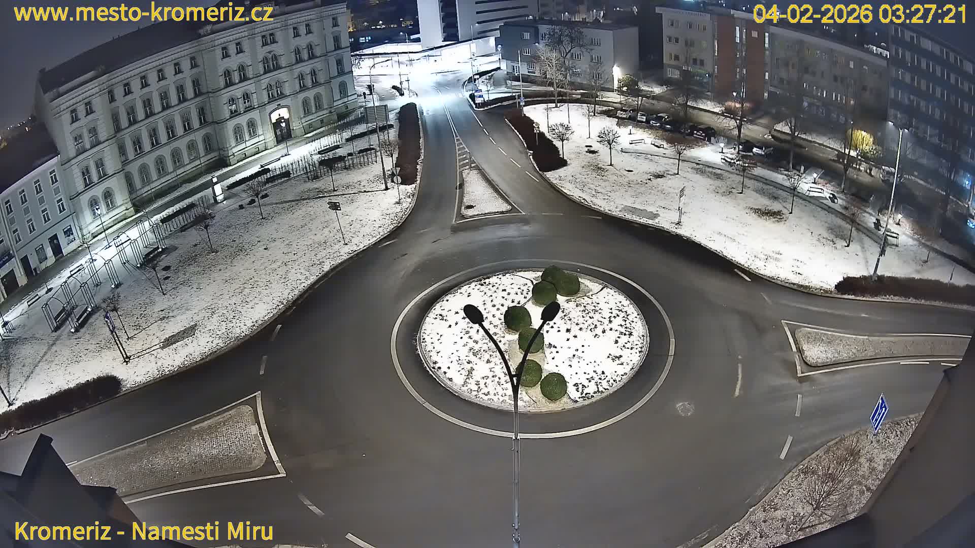 Kroměříž  , Náměstí Míru (Peace Square) Junction Live Cam - Kromeriz, Zlin, Czechia