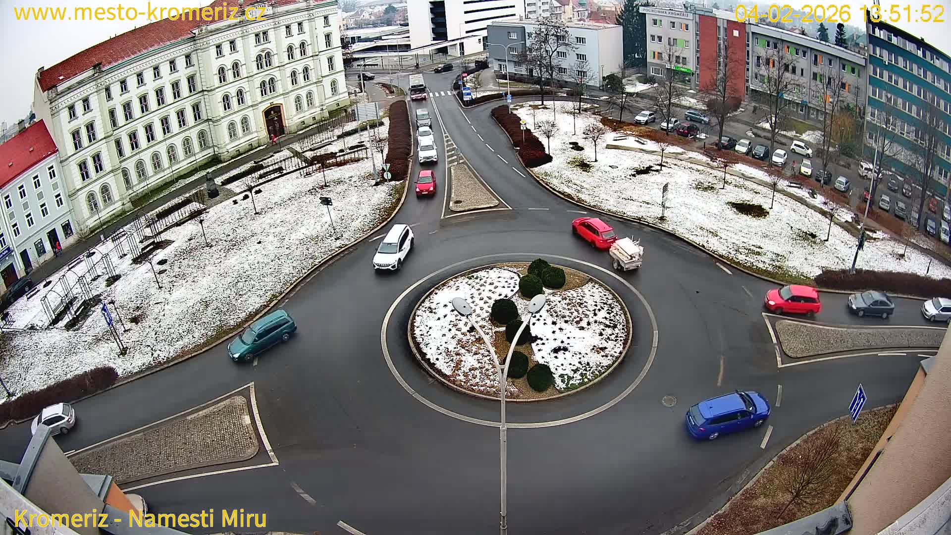 Kroměříž  , Náměstí Míru (Peace Square) Junction Live Cam - Kromeriz, Zlin, Czechia