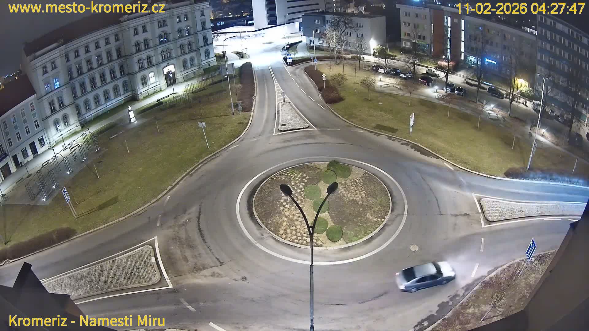 Kroměříž  , Náměstí Míru (Peace Square) Junction Live Cam - Kromeriz, Zlin, Czechia