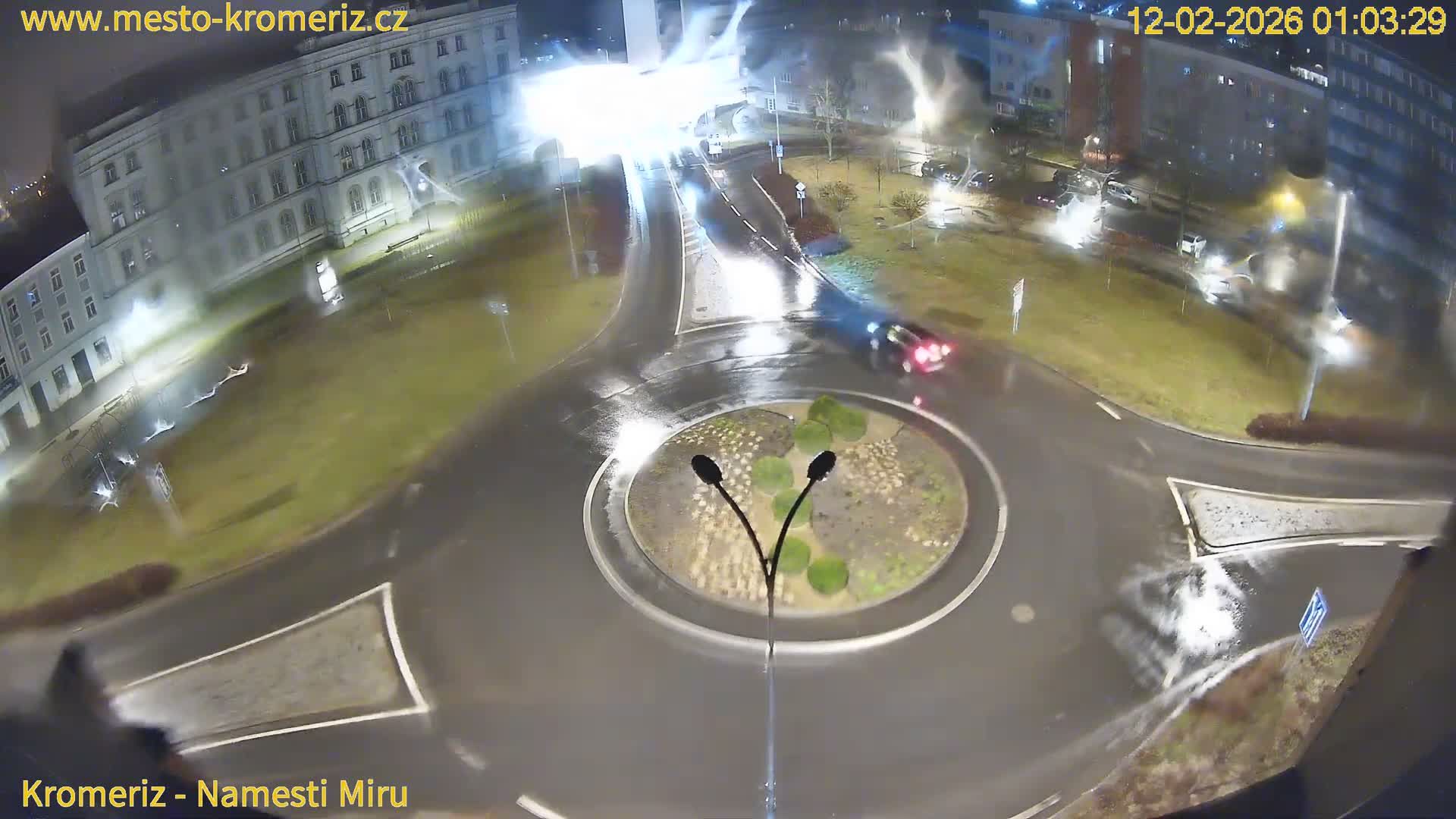 Kroměříž  , Náměstí Míru (Peace Square) Junction Live Cam - Kromeriz, Zlin, Czechia