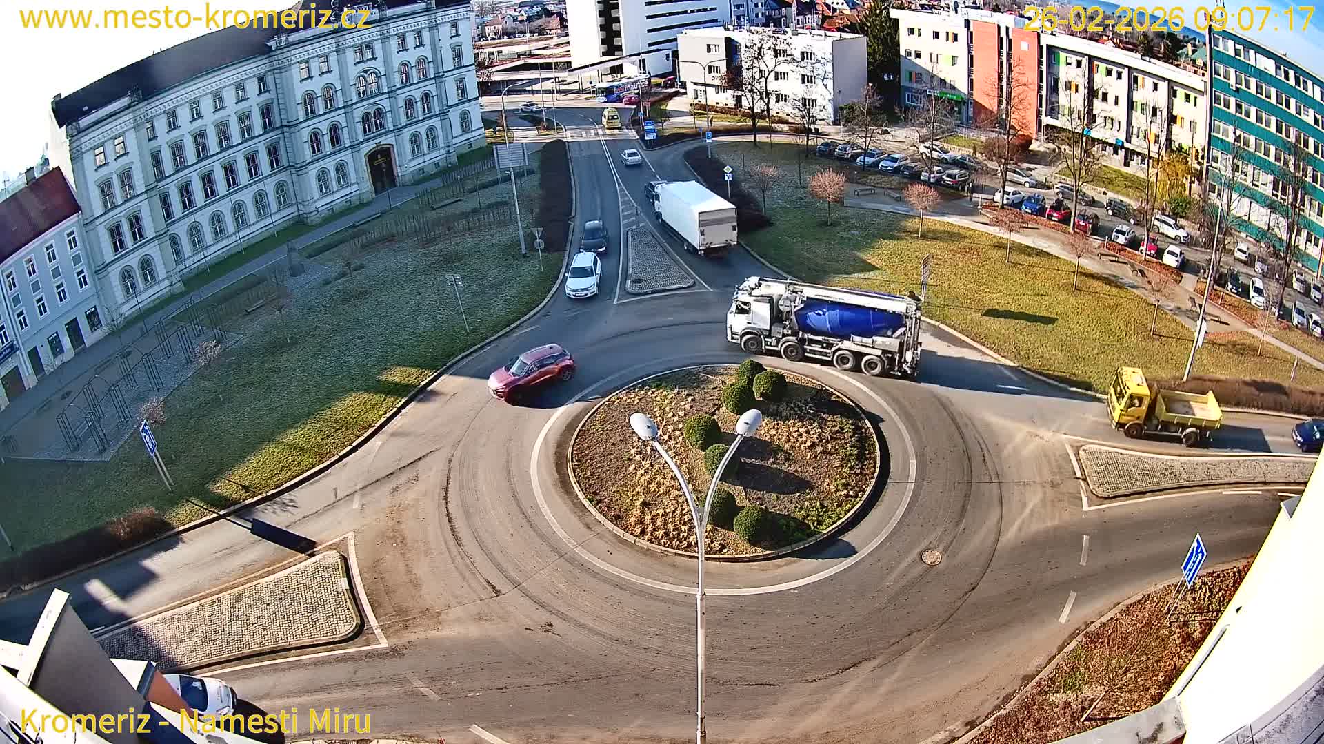 Kroměříž  , Náměstí Míru (Peace Square) Junction Live Cam - Kromeriz, Zlin, Czechia