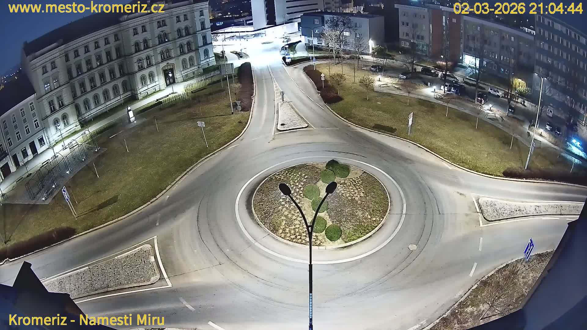 Kroměříž  , Náměstí Míru (Peace Square) Junction Live Cam - Kromeriz, Zlin, Czechia